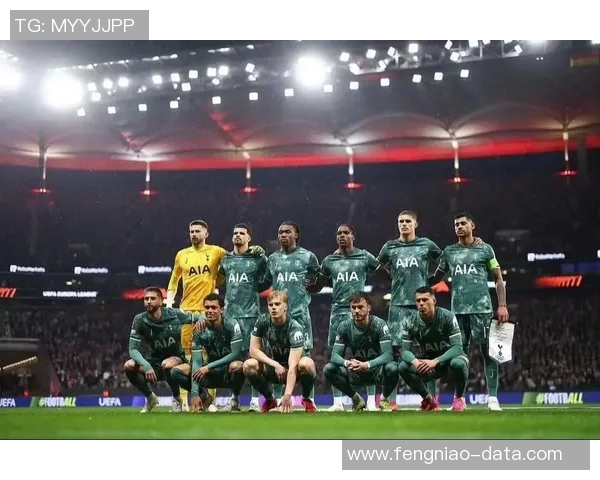 欧联杯精彩对决巴萨3-0热刺绝杀瞬间引爆全场十大进球回顾