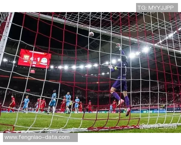 中超赛场惊现冷门里昂逆转马竞红牌事件引发全场热议